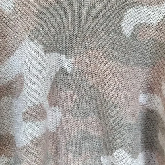 LUCKY BRAND Camo Wool Blend Pullover Sweater Crew Neck Size SMALL Light Pink - Picture 3 of 11